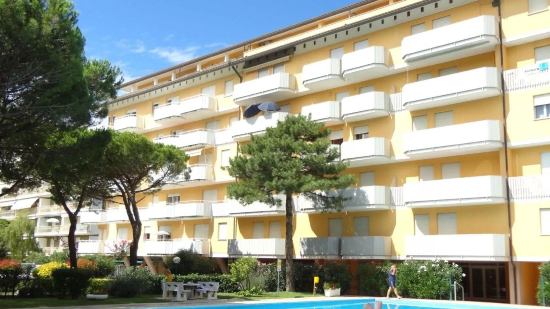 Cozy 1 Bedroom Apartment With Shared Pool And Lift Porto Santa Margherita 0*,